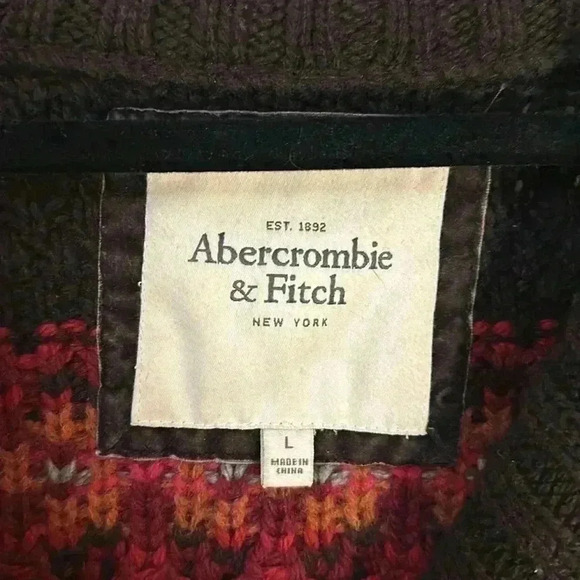 Abercrombie & Fitch Sweater Vest - Picture 2 of 6